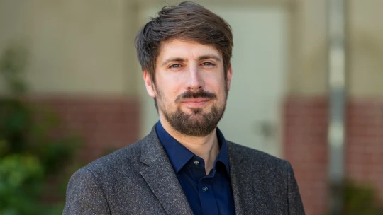 Dr. Johannes Hoppe